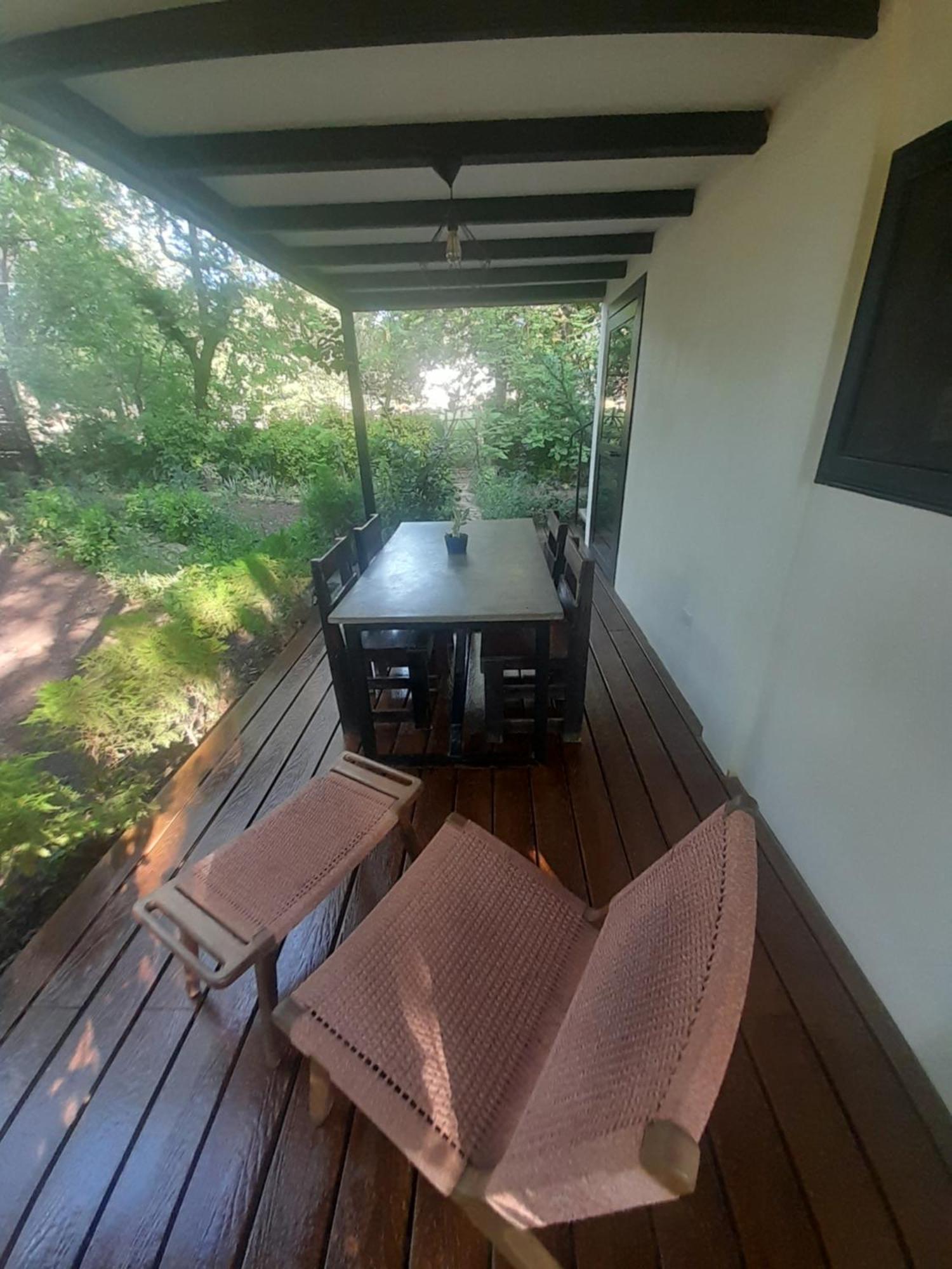 Mola Mola Surf Popoyo Bed & Breakfast Exterior photo