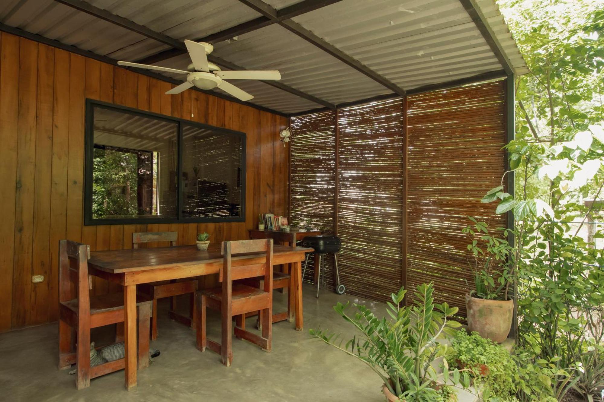 Mola Mola Surf Popoyo Bed & Breakfast Exterior photo