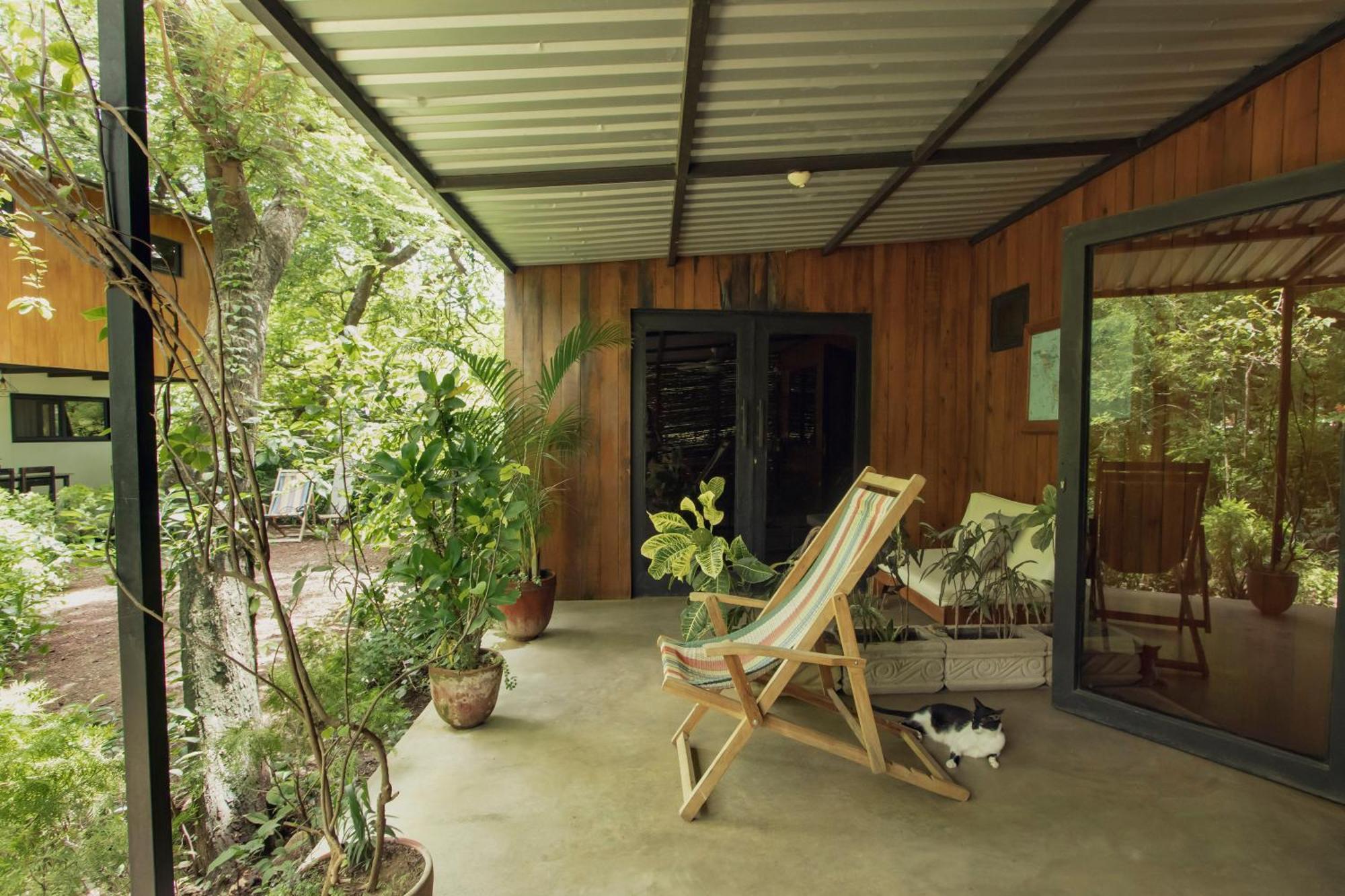 Mola Mola Surf Popoyo Bed & Breakfast Exterior photo