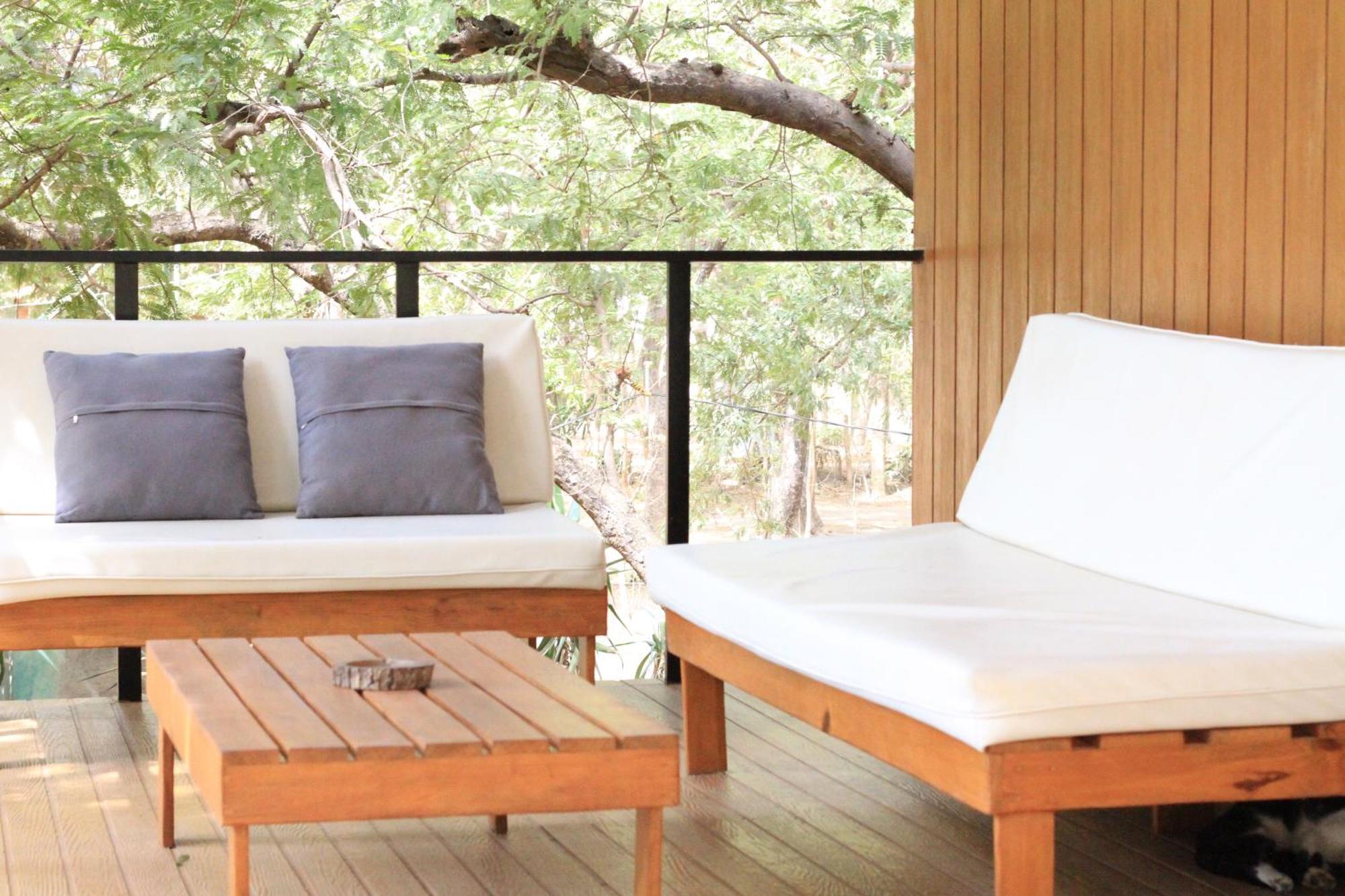 Mola Mola Surf Popoyo Bed & Breakfast Exterior photo